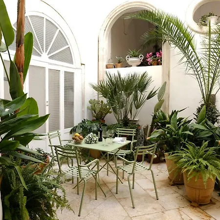 Dimora Donna Maria Apartment *